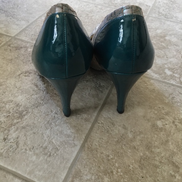 BKE heels - Picture 2 of 3